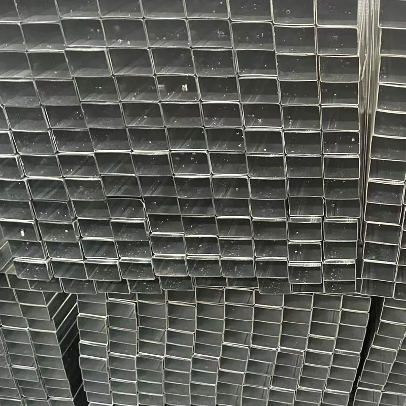 Квадратнаяпрямоугольная труба 20-30 мм (1)