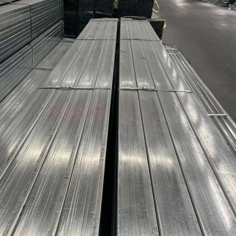 Квадратнаяпрямоугольная труба 50-100 мм (2)